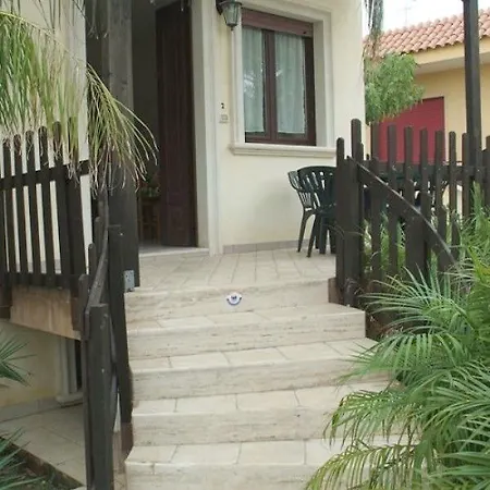 Bilocale Ginevra 5 Torre Suda