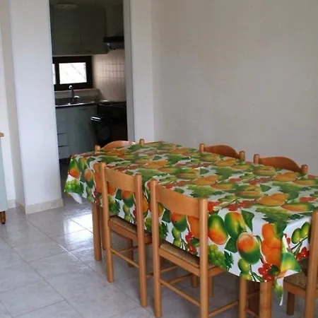 Apartment Bilocale Ginevra 5 *